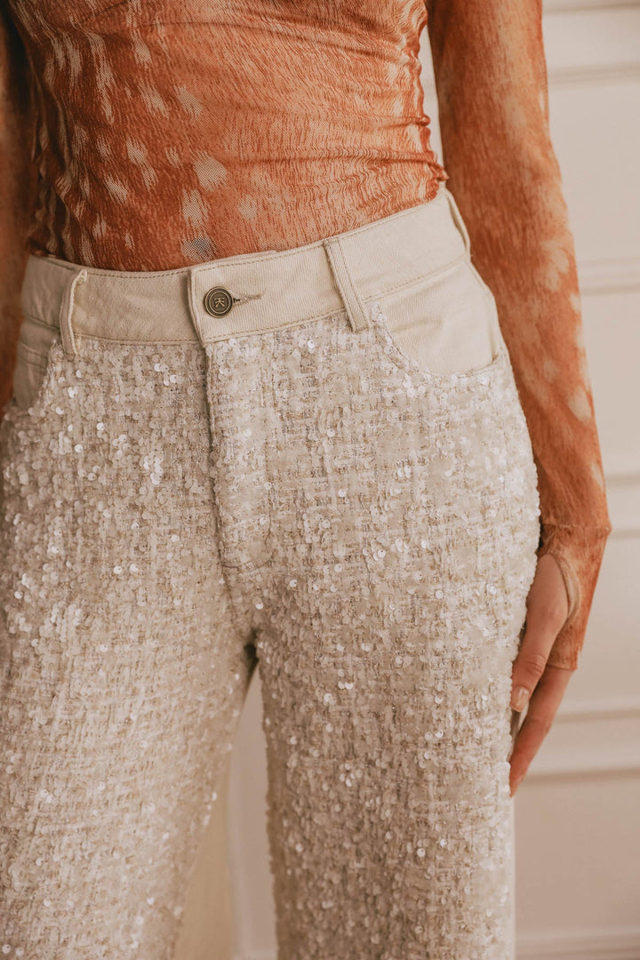 Jean Glow Ivory